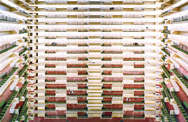 Artist of the day: Artist of the day, September 22, Andreas Gursky 